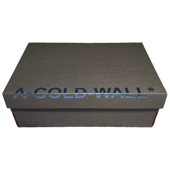 A Cold Wall - Picture 6 of 6